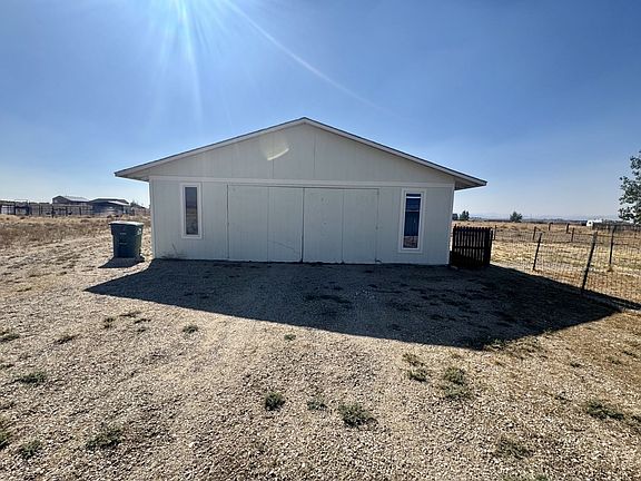 3rd image of 755 Devon Dr