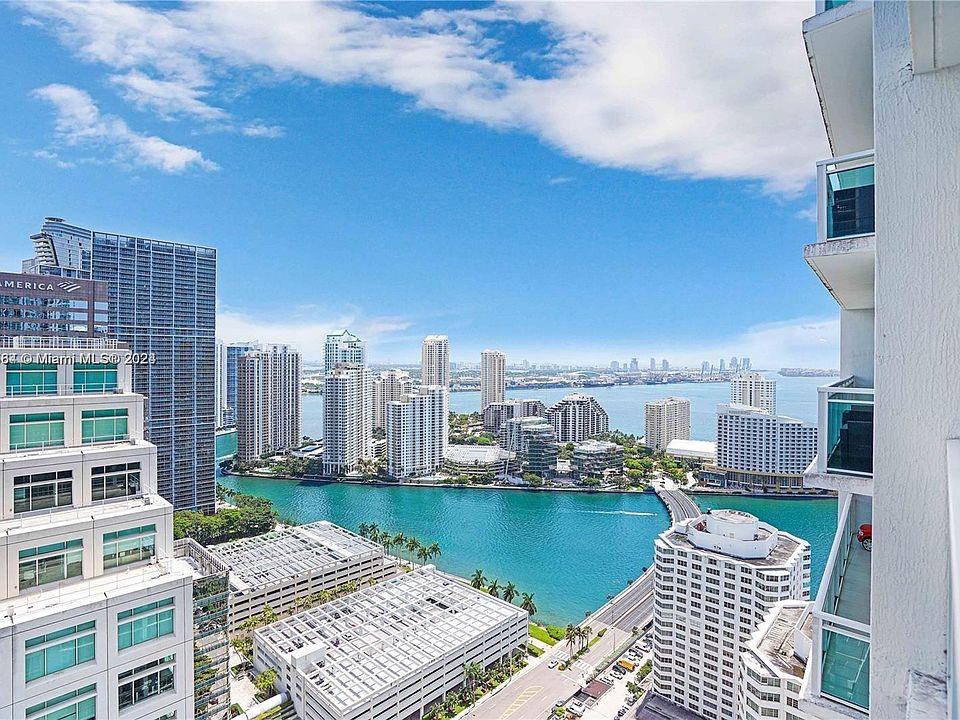 1st image of 950 Brickell Bay Dr APT 2002