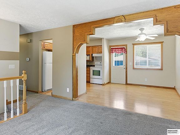 5th image of 4117 N 213th Cir