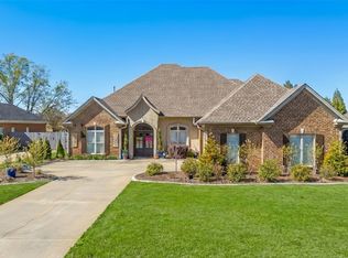 9700 Lochfield Dr, Pike Road, AL 36064