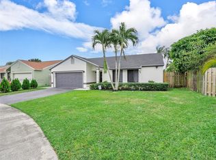 10282 NW 32nd St, Sunrise, FL 33351