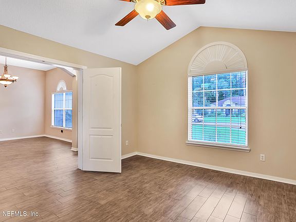 5th image of 1408 Archer Ct