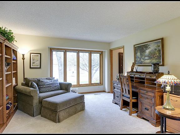 3rd image of 15205 47th Ave N