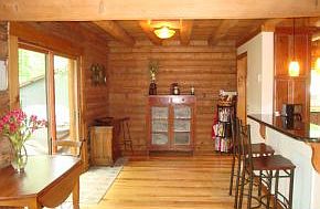 5th image of 810 Seven Oaks Dr