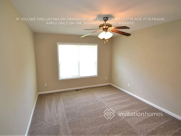 427 Katonah Ave — Photo 5