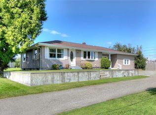 1230 E Main Rd, Portsmouth, RI 02871