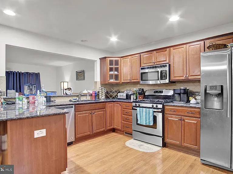 432 Brigantine Ct — Photo 8