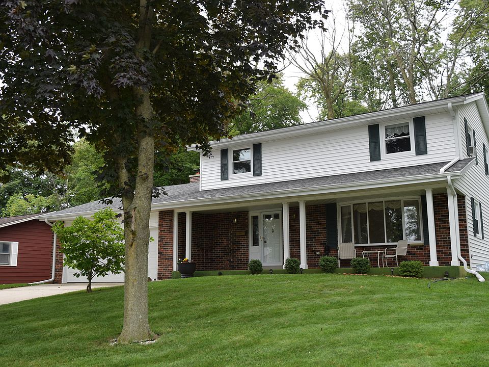 1st image of 931 Woodland Ave