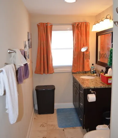 3860 Jarvis Ave — Photo 7
