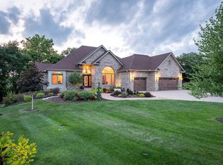 316 Limestone Rd, Cannon Falls, MN 55009