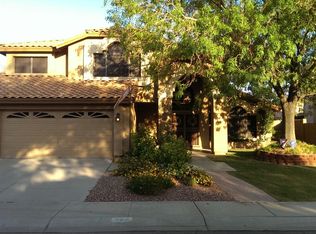 907 W Iris Dr, Gilbert, AZ 85233