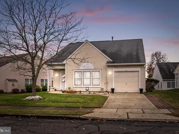 87 Horseshoe Ln S, Columbus, NJ 08022