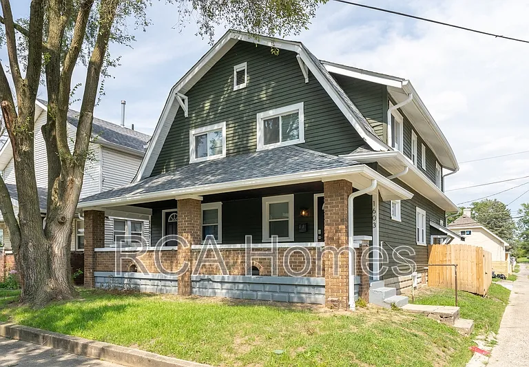 1601 Villa Ave — Photo 12
