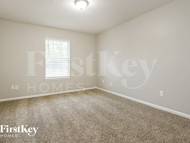 1814 Forest Creek Dr — Photo 12