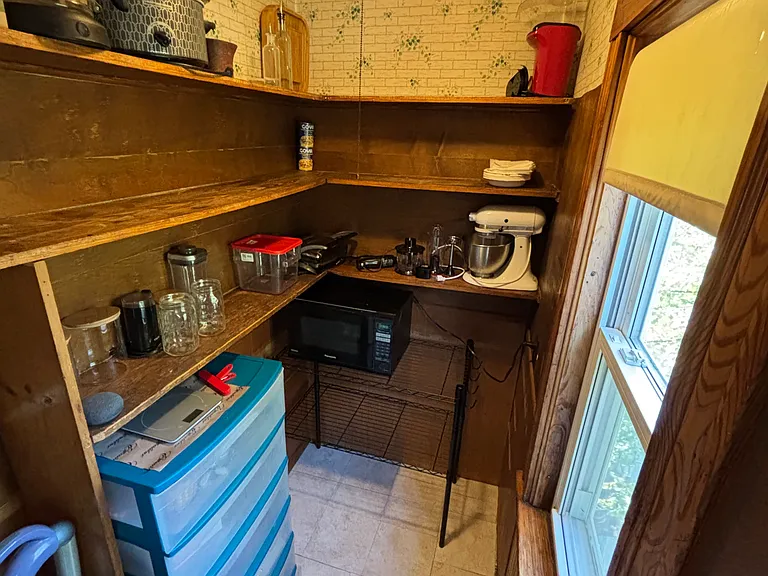 124 Harvey St #3 — Photo 9