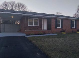 5451 Plateau Rd, Fayetteville, NC 28303