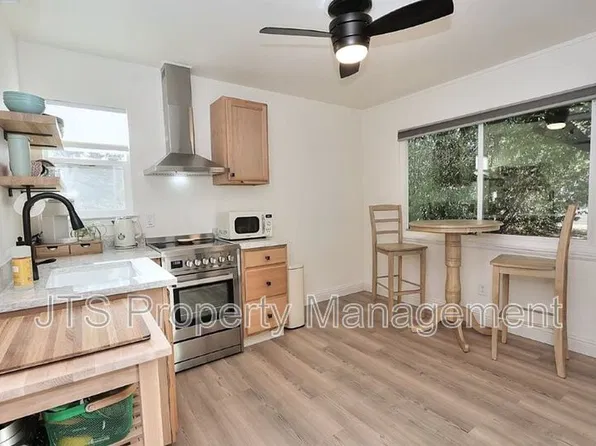 6906 Pin Oak Ct, Fair Oaks, CA 95628