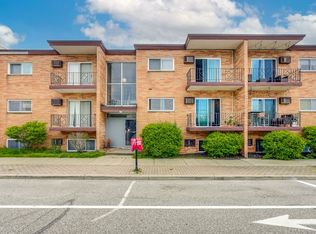 Modern Lakewood Apartments, Lakewood, OH 44107