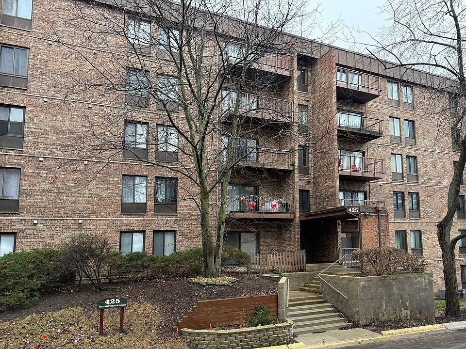 1st image of 425 Walnut Creek Ln Unit 1310