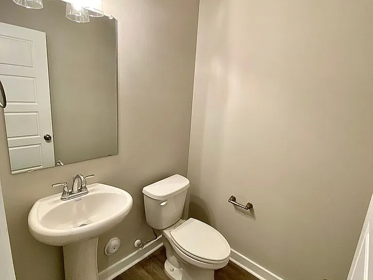 240 Creek Run Way — Photo 7