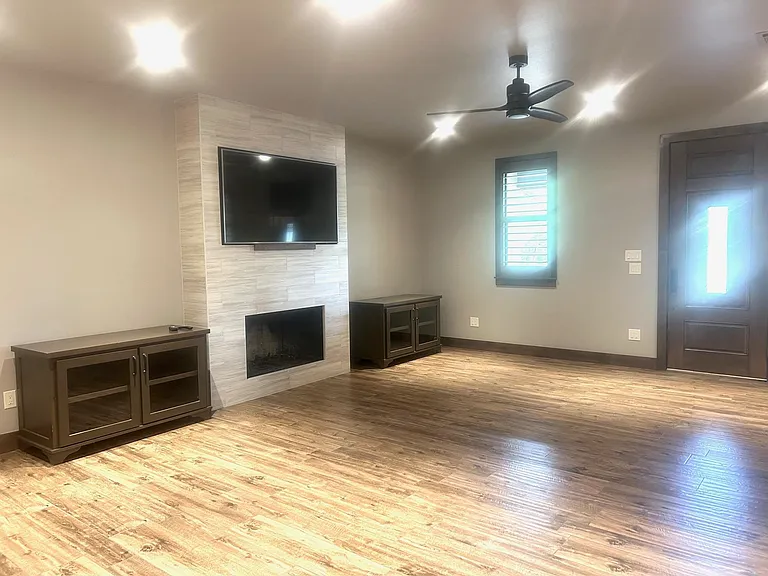 2924 Candace Cir — Photo 4