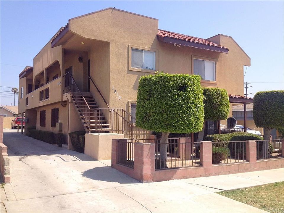 1st image of 1613 W 81st St