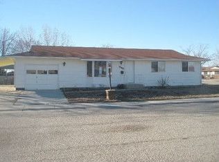 605 Riggs Ave, Emmett, ID 83617