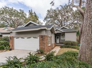 38 Bay Tree Ct E, Saint Simons Island, GA 31522