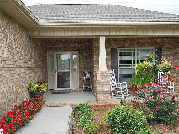 2nd image of 208 Reedy Springs Ln