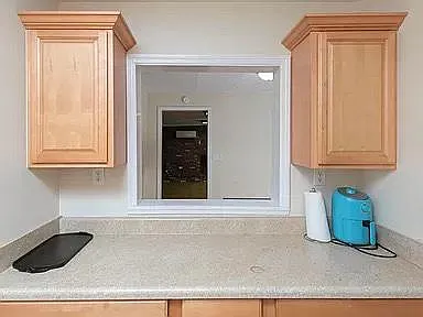 513 Tyler St — Photo 29