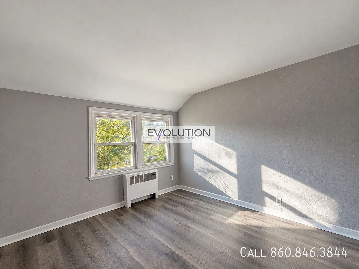 2 bed, 1100 sqft, $1,800 — Photo 4