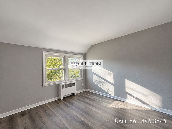4th image of 151-154 Ridgeland Rd #153