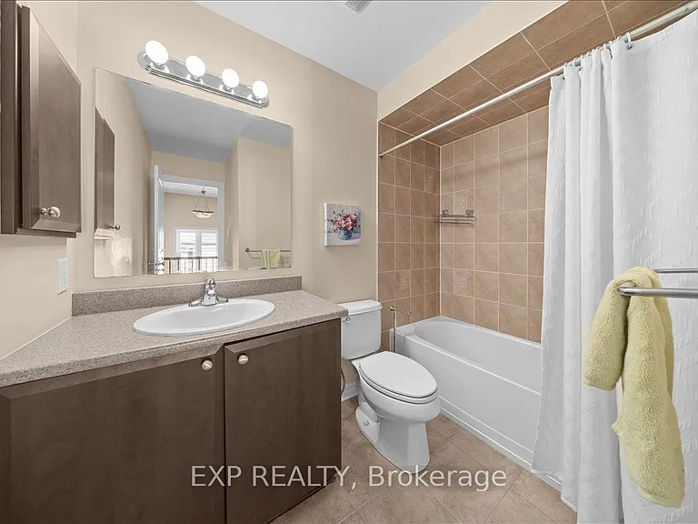 222 Badgeley Ave — Photo 16