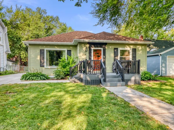 1306 9th St N, Fargo, ND 58102