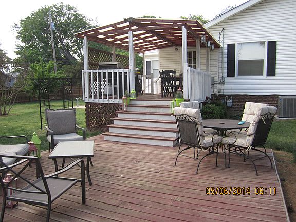 4th image of 1202 N Beard Ave