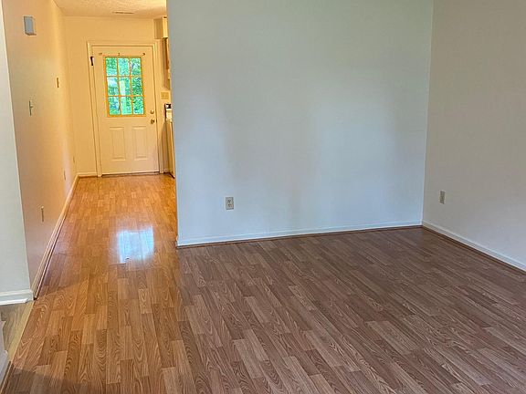 4th image of 936 Grand Arbre Dr #936
