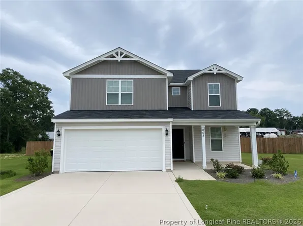 808 Old Angus Ln, Spring Lake, NC 28390