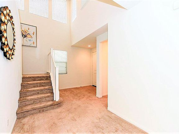 3rd image of 12744 Willow Ln