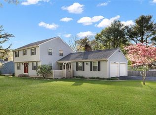 54 Bishop Dr, Cumberland, RI 02864