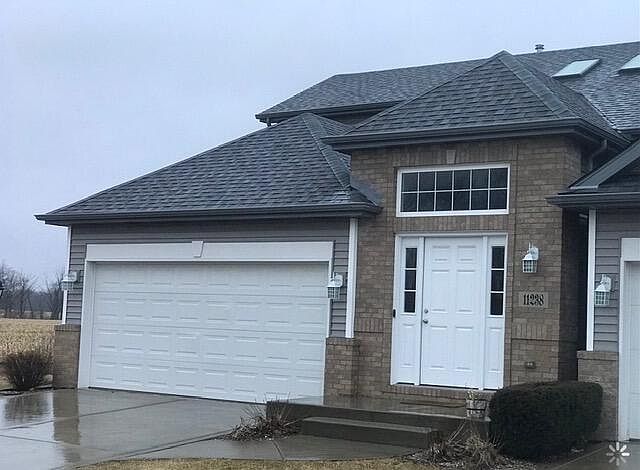 1st image of 11238 Pike Pl