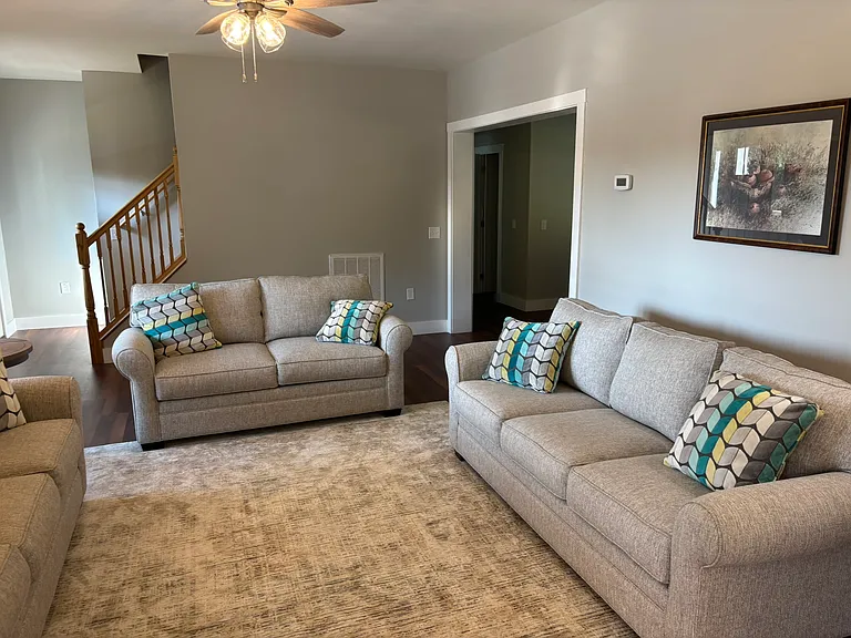 180 Ellerslie Acre #180 — Photo 4