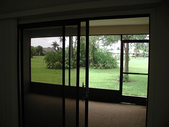 enclosed patio/golf course