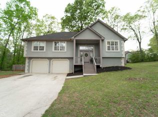 516 Kingswood Ln, Ellenwood, GA 30294