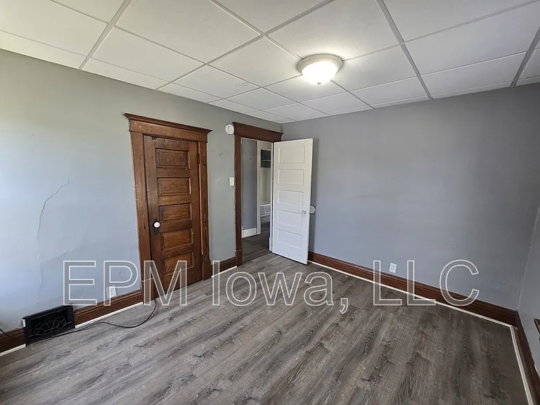 1311 W 2nd St — Photo 23