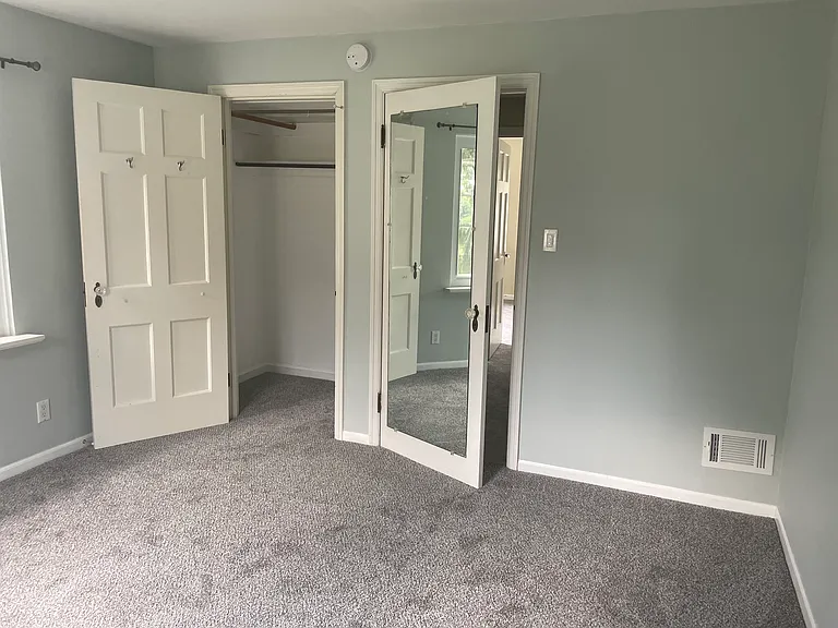 464 Avon Way — Photo 14