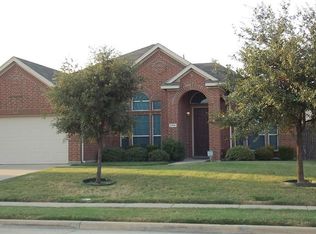 2308 Goshawk St, Grand Prairie, TX 75052