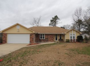 6805 Martinique Dr, Biloxi, MS 39532