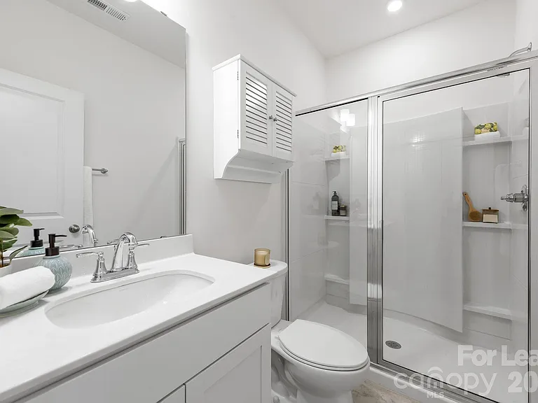 236 Judson Ave — Photo 7