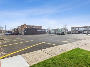 9848 W Roosevelt Rd, Westchester, IL 60154