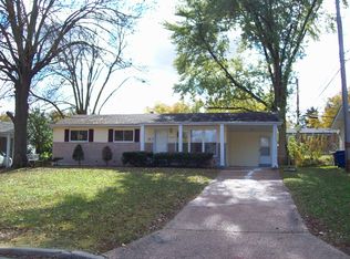 710 Teson Rd, Hazelwood, MO 63042
